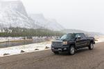 GMC Sierra 2500 HD Denali Crew Cab 2016 года